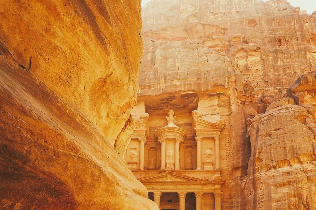 archaeology, city, petra-2595597.jpg